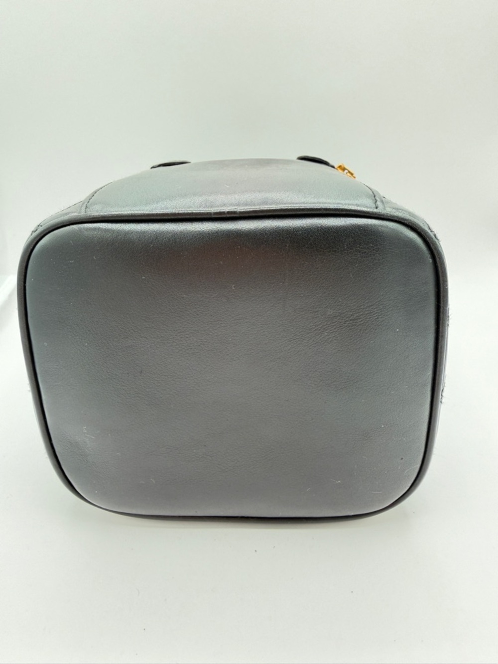 Vintage CHANEL Lambskin CC Logo Vanity Cosmetic Bag Handbag Black Gold with Card - Picture 5 of 16